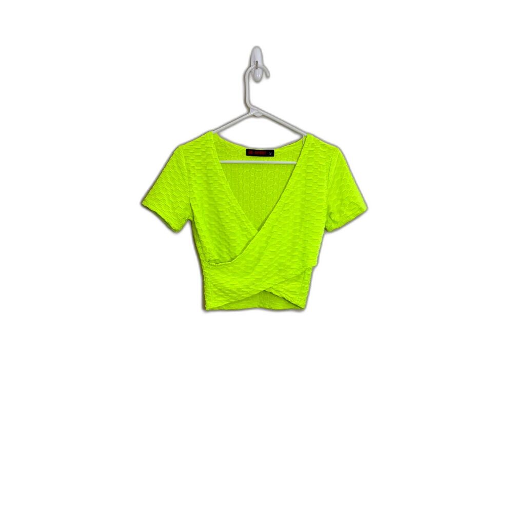 AQ Sport cross front short sleeve crop top